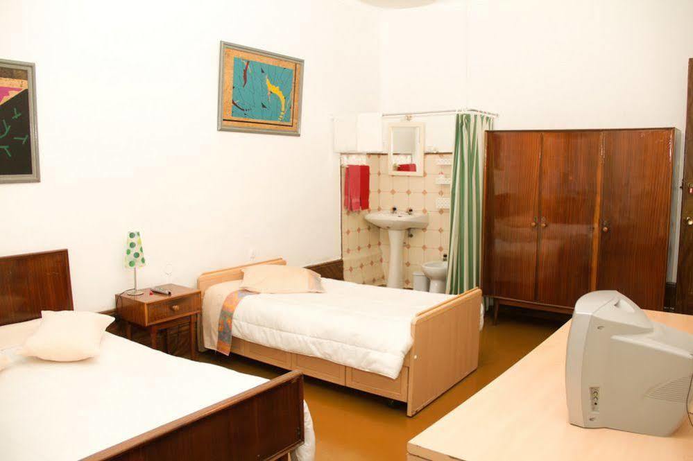 Monte Sinai Guest House Porto Exterior foto